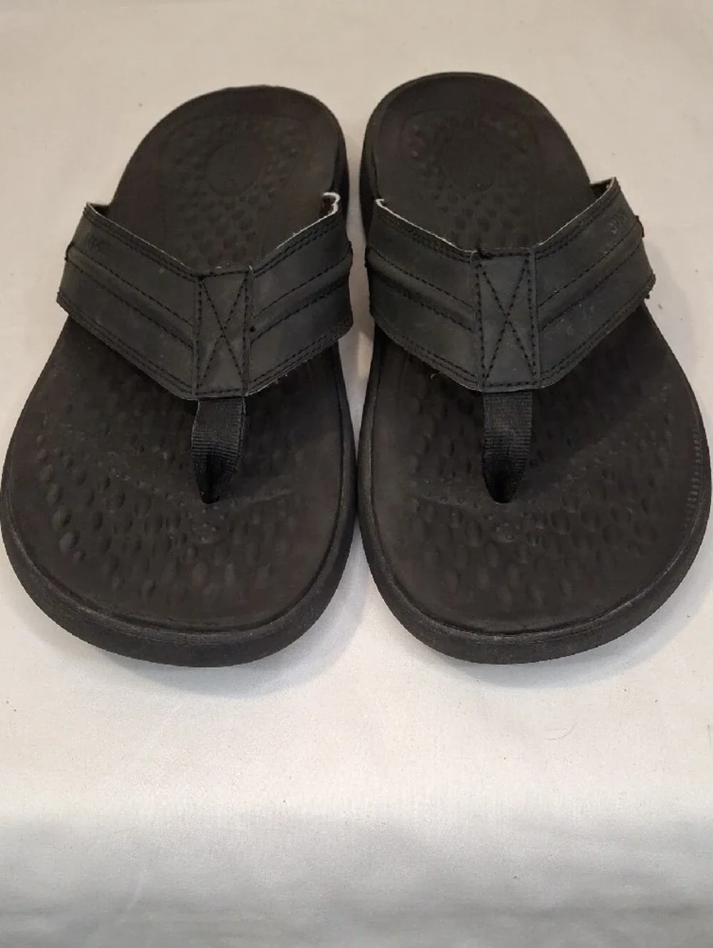 Crocs Mens Yukon Vista II Thong Flip Flop Sandals. Cushioned Footbed